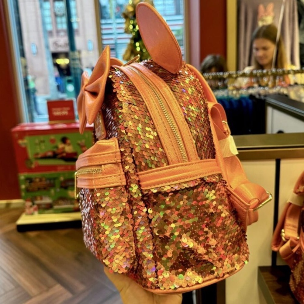 Minnie Mouse Sequined Loungefly Mini Backpack – Peach Punch - Picture 4 of 5